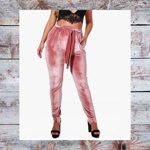 💠Boohoo Black Velvet Trouser